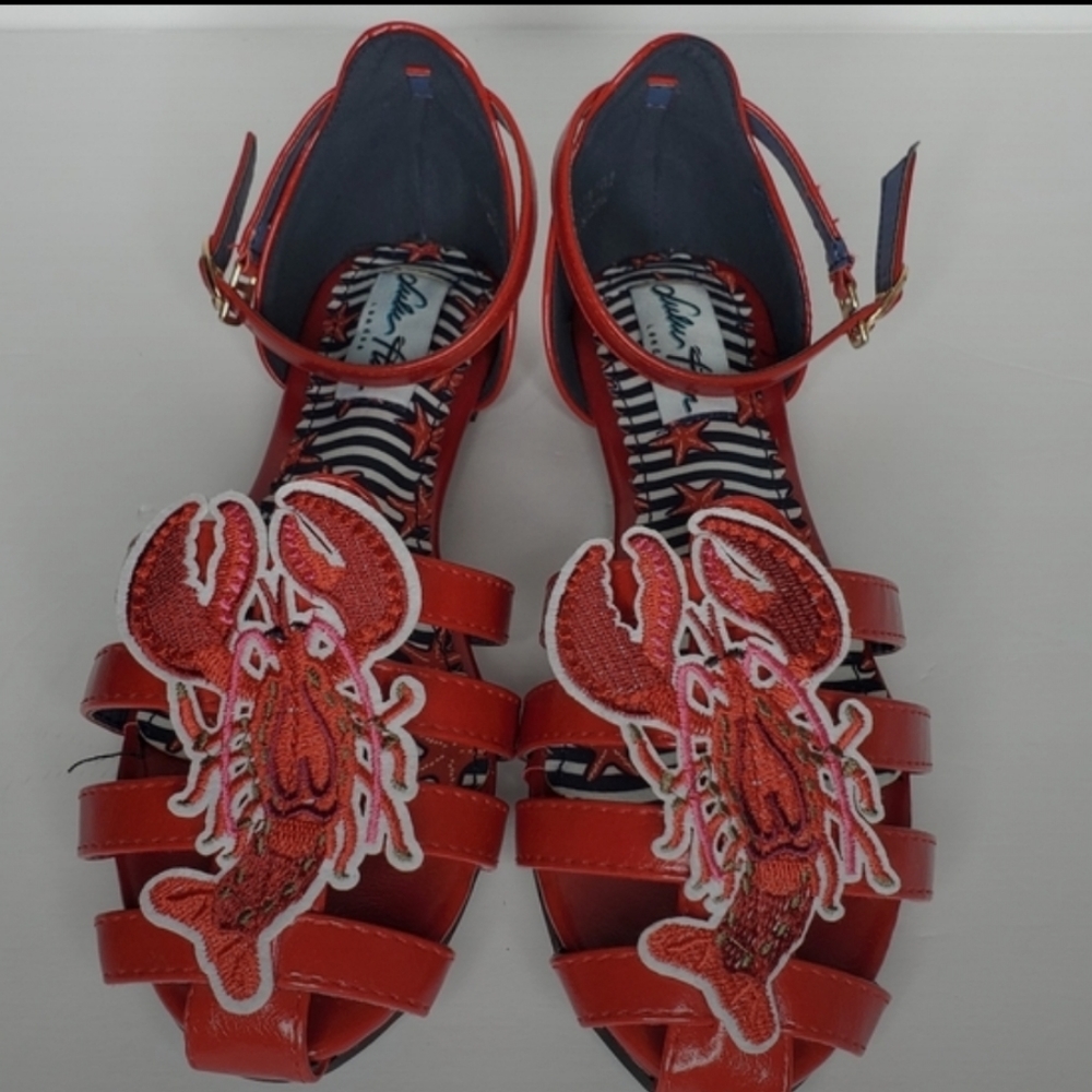 Lulu Hun Modcloth Claw to Action Lobster Flat